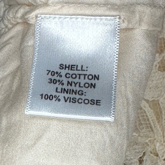 NEW Mille Isabella Cropped Ruffled Lace Top in Cream – Women’s Size M Easter - Picture 8 of 9